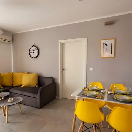 Katalea Apartment
